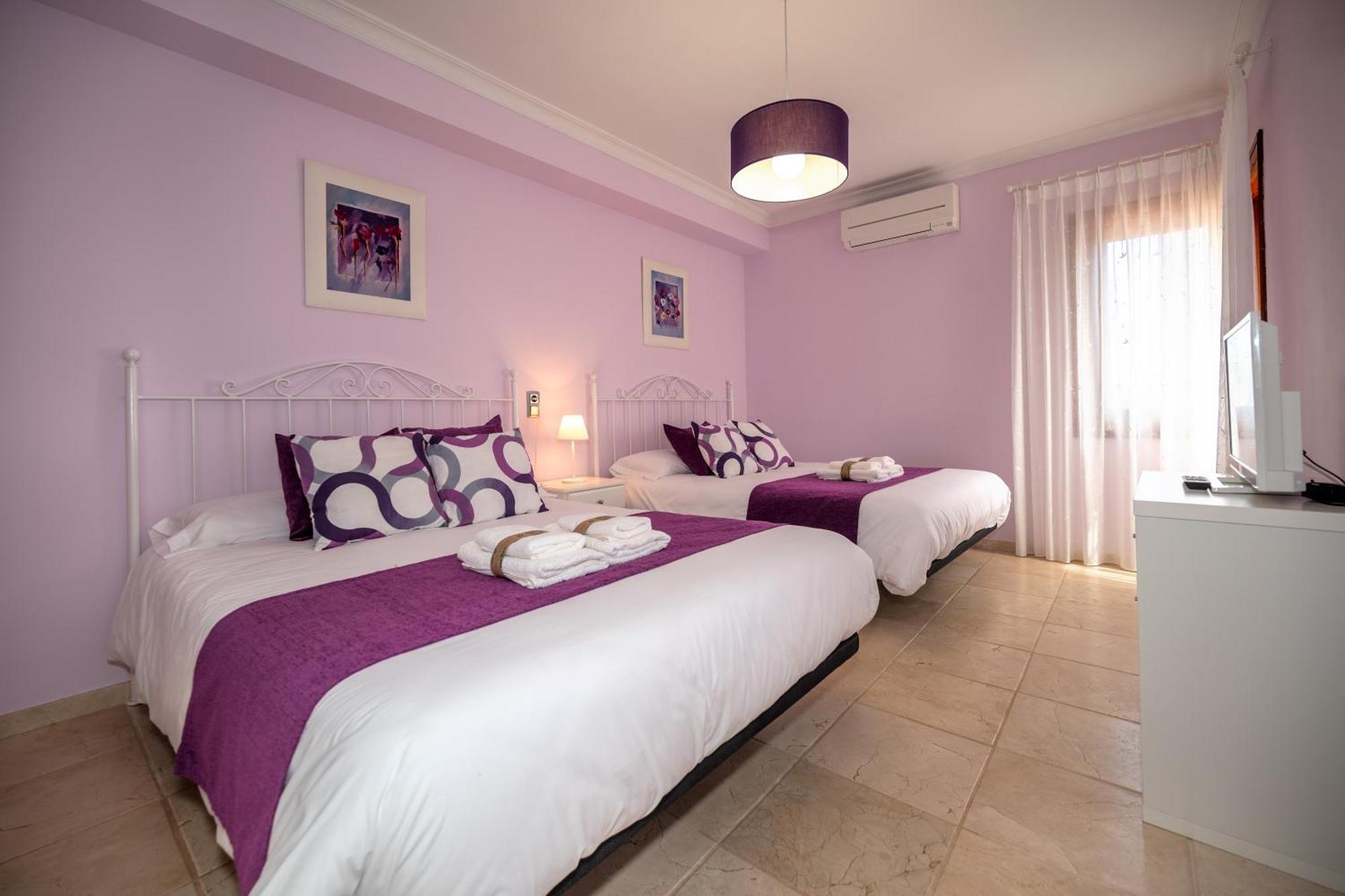 With Private Pool And Tennis Court 150 Metres From The Sea-villa El Olivo Villa Dénia