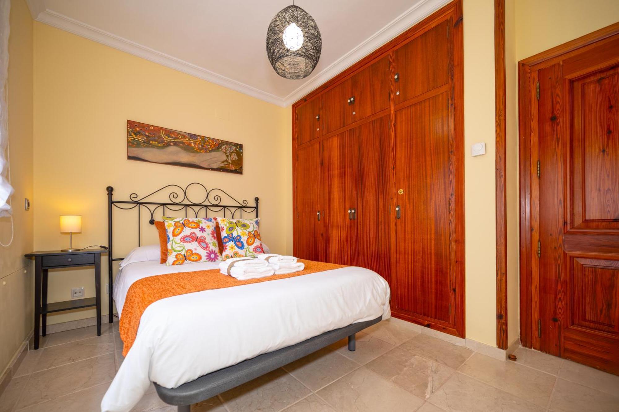 Villa With Private Pool And Tennis Court 150 Metres From The Sea-villa El Olivo Dénia