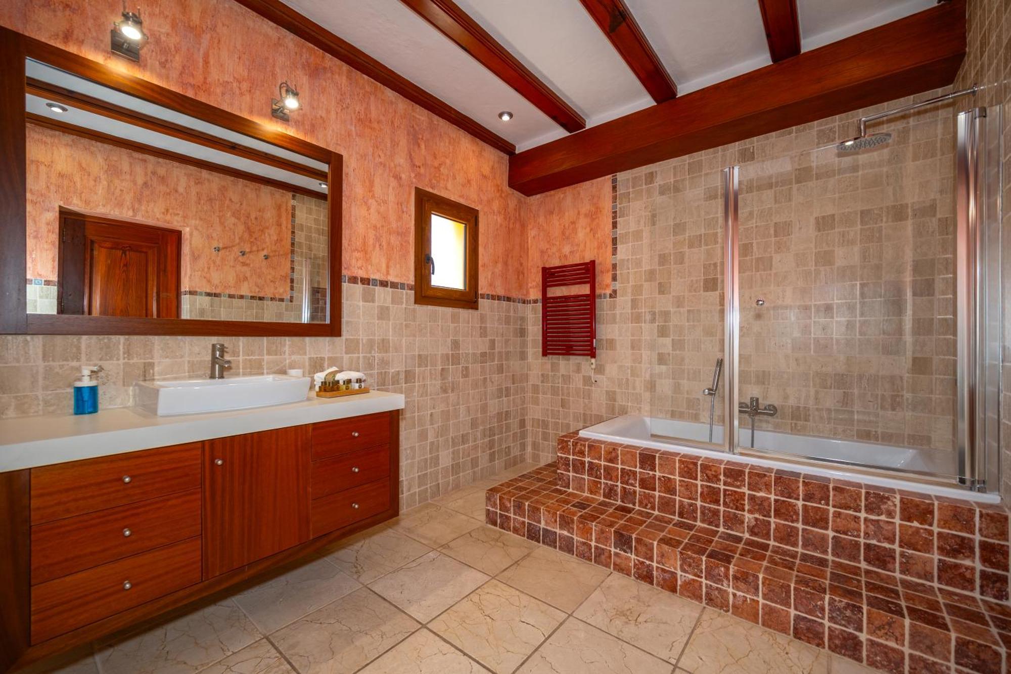 With Private Pool And Tennis Court 150 Metres From The Sea-villa El Olivo Villa Dénia